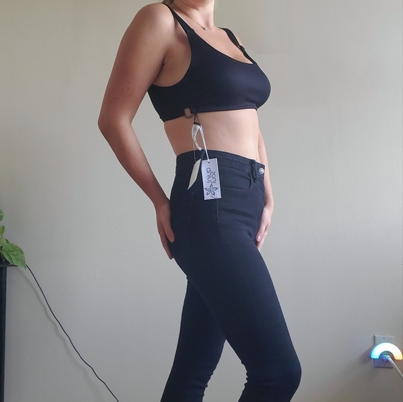 Nwt bikini top, large - Picture 3 of 10